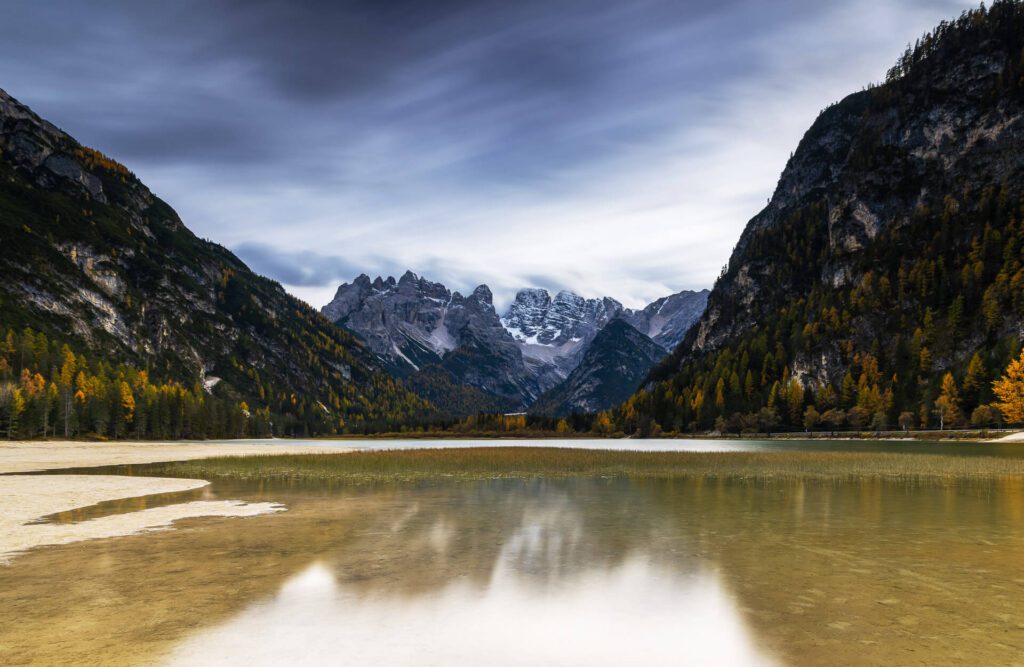 Dolomiten - M-Modus Dürrensee - Südtirol, Lago di Landro, Spiegelung im Wasser