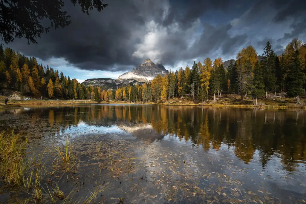 Lago Antorno spiegelung Berge und Bäume