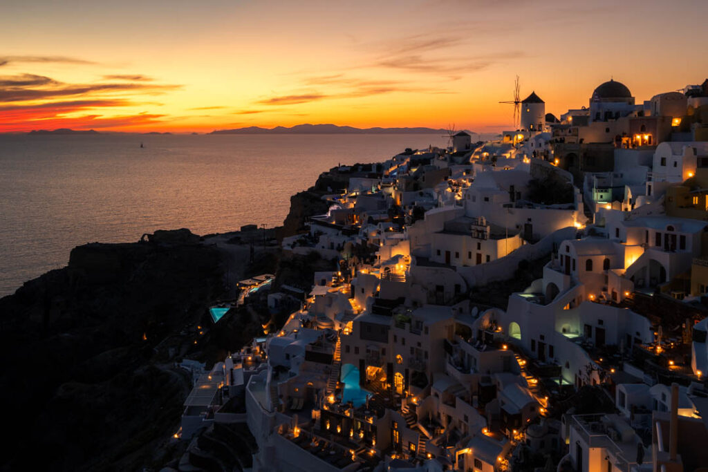 Santorini Oia vor Lightroom Glow Effekt – Free Preset für magisches Licht